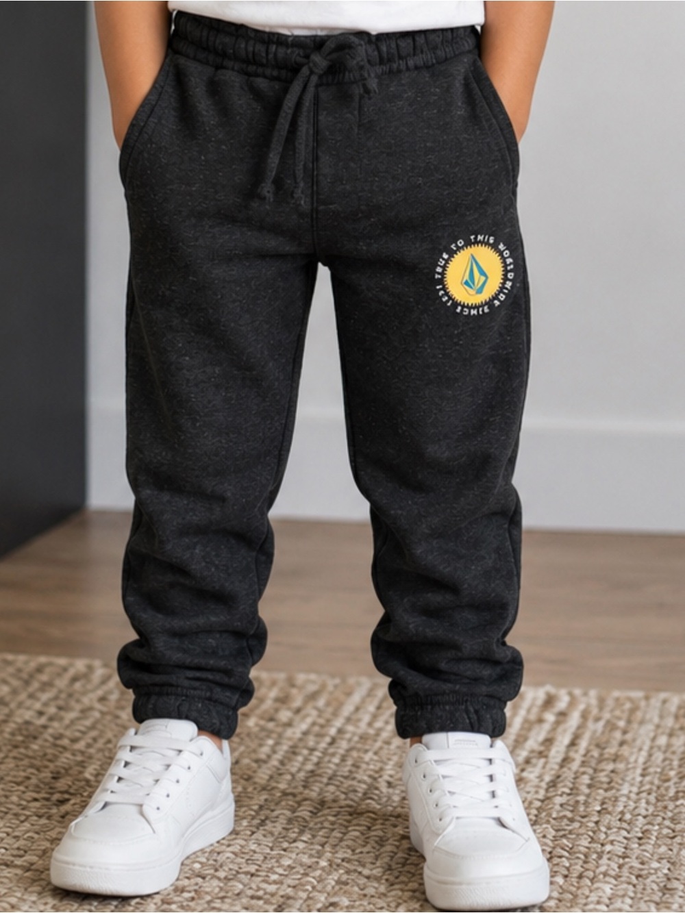 . Boys Volcom Dark Charcoal Black Fleece Jogger Pants Size 5